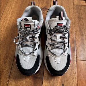 Fila Gray and Black Athletic Shoes